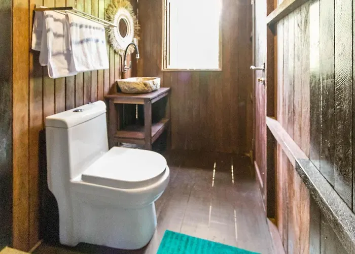 Treehouse With Private Pool Near Yogabarn - In Center - Adult Only Ubud
