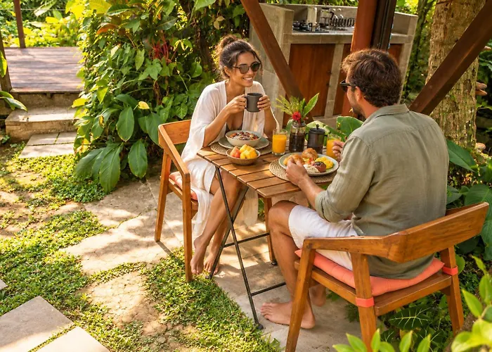 Treehouse With Private Pool Near Yogabarn - In Center - Adult Only Ferienhaus *