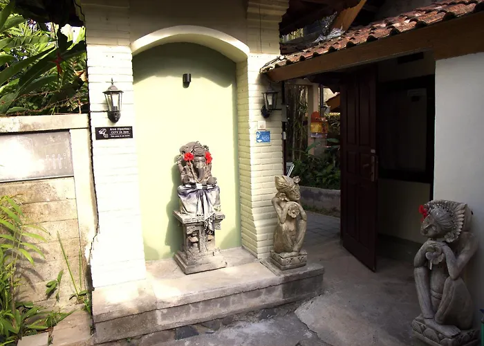 Treehouse With Private Pool Near Yogabarn - In Center - Adult Only Ubud